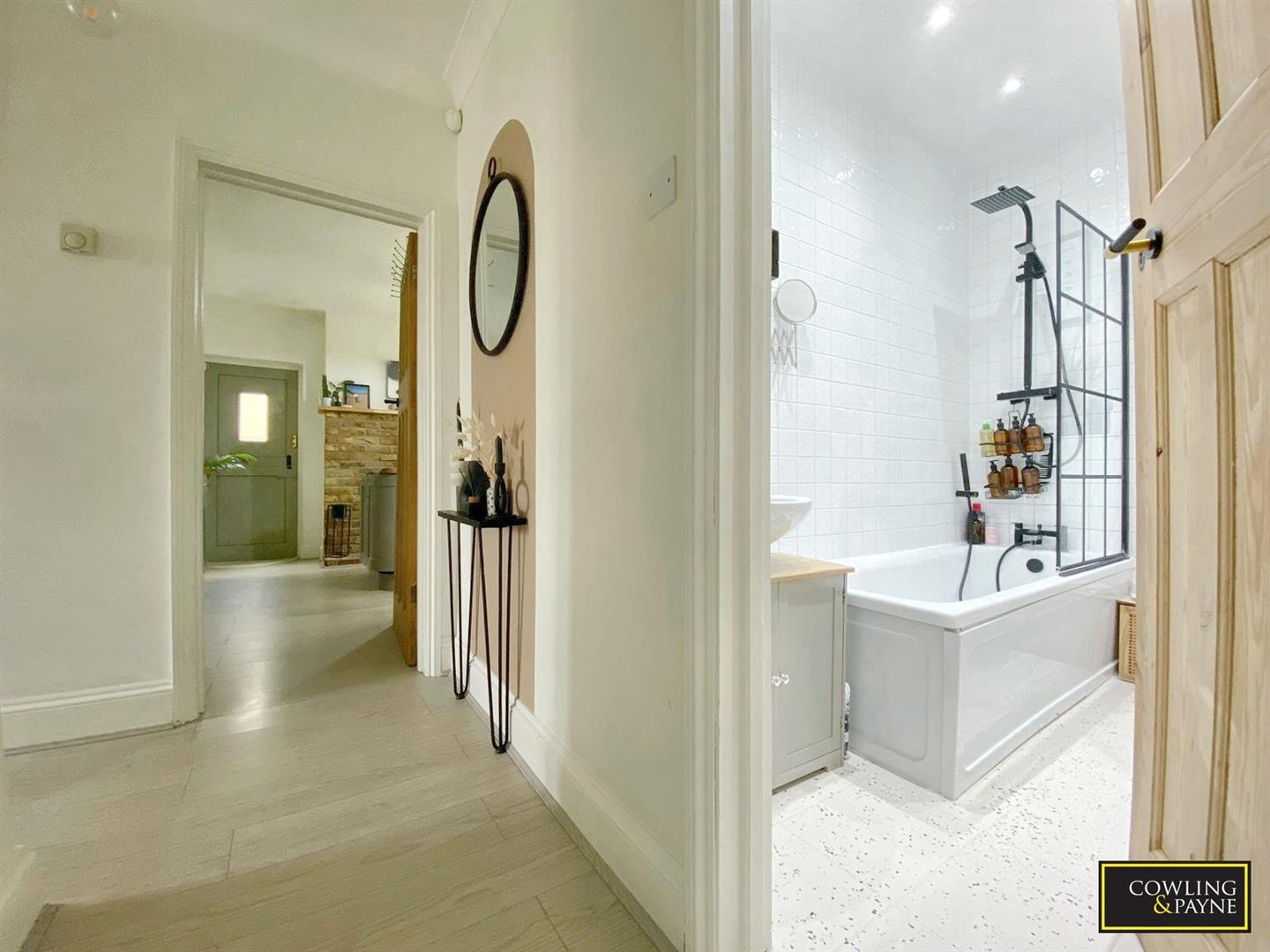 Fanton Walk, Wickford